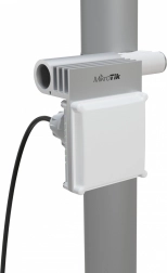 sektorska antena CUBESA 60PRO AC CPE 60 GHz s 1× RJ45 1000 Mb/s (L4)