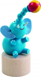 Detoa mačkajući slon s loptom