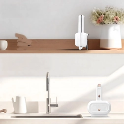 Električni aparat za sendviče 700 W s neprianjajućim pločama