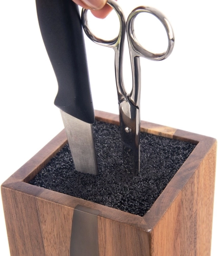 Univerzalni umetak za noževe svih veličina