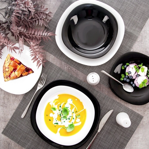 Moderan crno-bijeli dizajn za svaku blagovaonicu