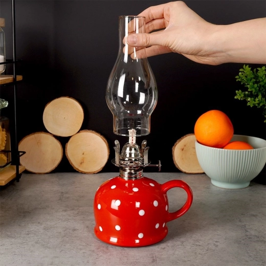 Izdržljiv stakleni dimnjak i metalni plamenik