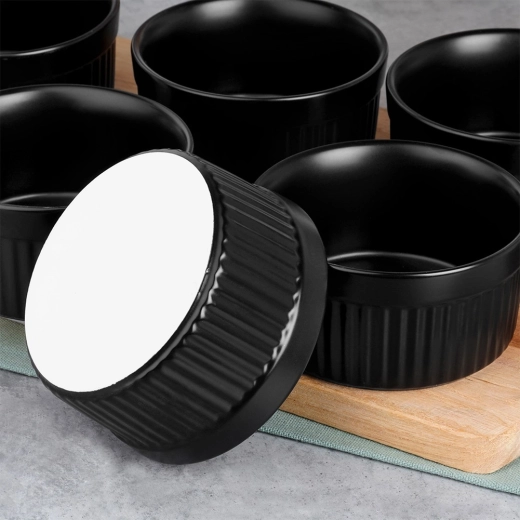 Elegantni dizajn i mogućnost slaganja