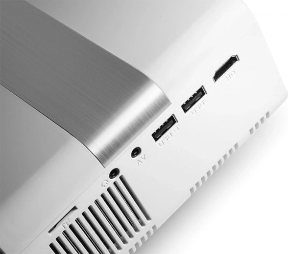 Jednostavno povezivanje putem HDMI i USB