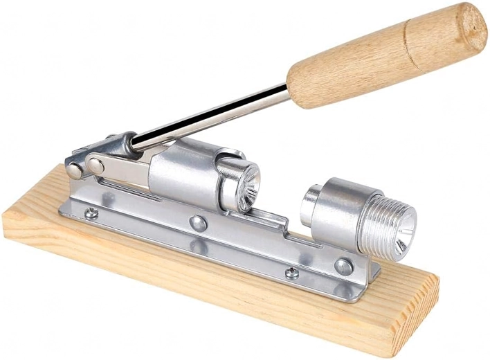 Rezač orašastih plodova od čelika na drvenoj bazi – polužne kliješta za orahe