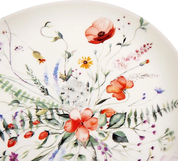 Kvalitetan porculan s sjajnom glazurom