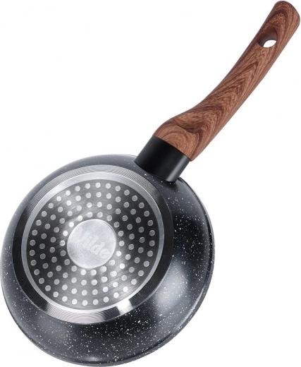 Kompatibilna sa svim tipovima štednjaka uključujući indukciju