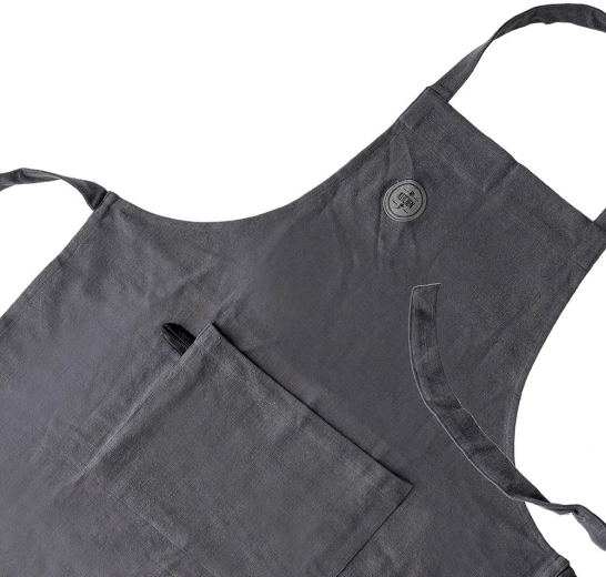 Praktični prednji džep