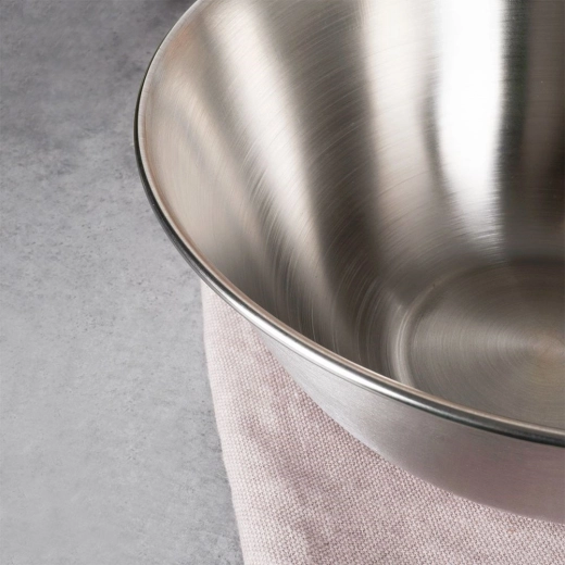 Izdržljiv nehrđajući čelik s mat površinom