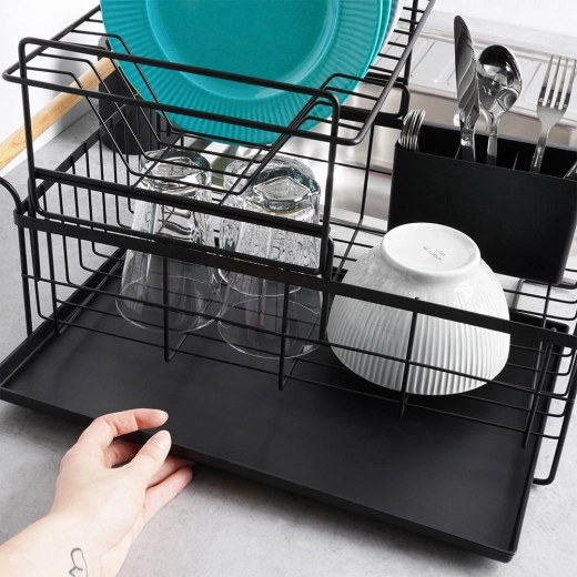 Izvadiva tacna i košarica za pribor