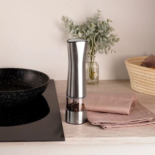 Elegantna izvedba od nehrđajućeg čelika za modernu kuhinju