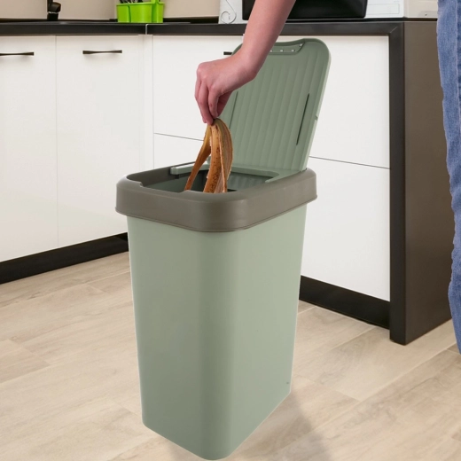 Poklopac koji ostaje otvoren