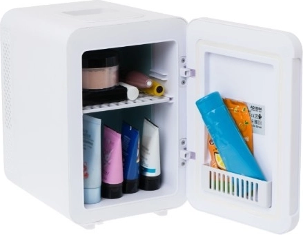 Promišljen unutarnji prostor 4 l