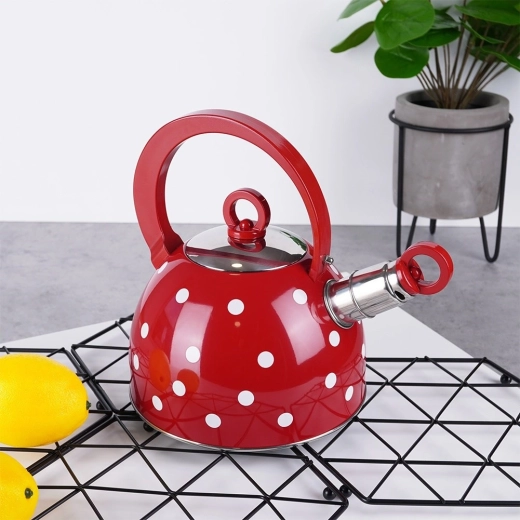 Stilski retro dizajn s točkicama