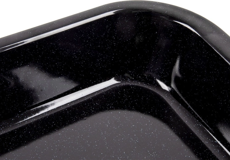 Visoki rubovi za sočno pečenje