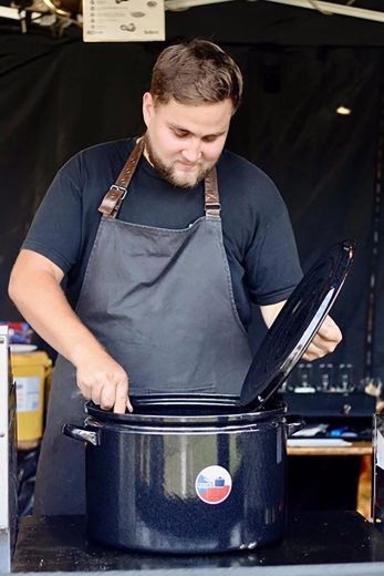 Velika zapremina za kuhanje većih količina