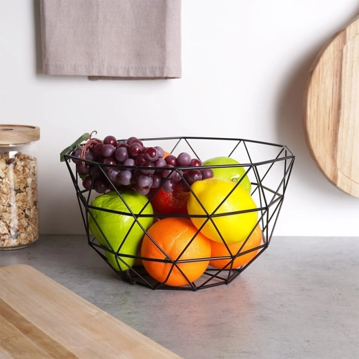 Izdržljiv metal u mat crnoj boji