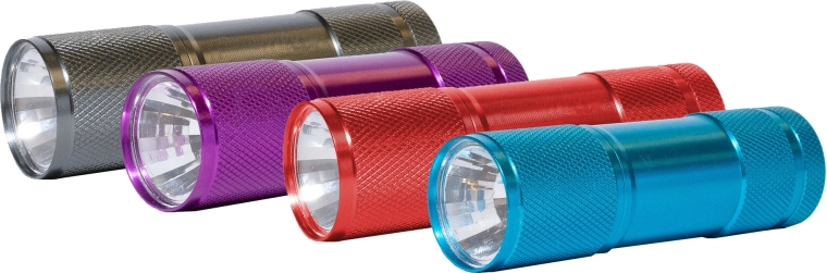 Džepna svjetiljka ENERGIZER Eveready Metal 3×AAA, mješavina boja