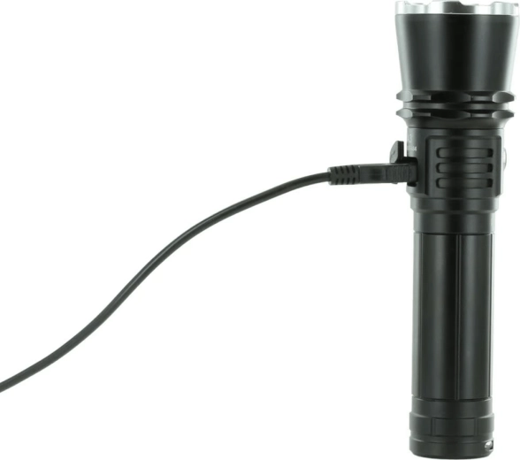 USB‑C punjenje i 21700 baterija u pakiranju