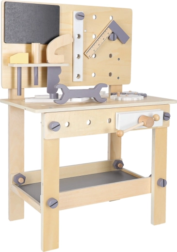 Realistična stega i radna ploha