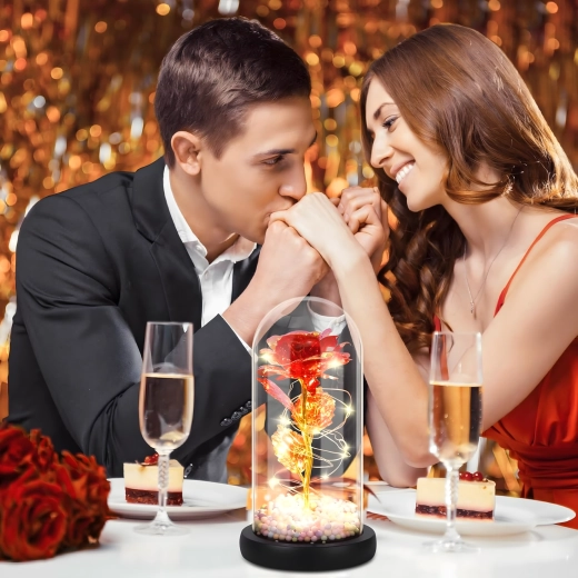 Dekoracija i gotov poklon