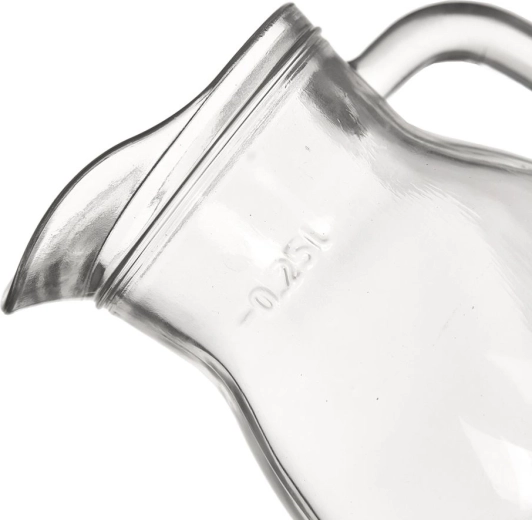 Precizno doziranje zahvaljujući oznaci 0,25 l