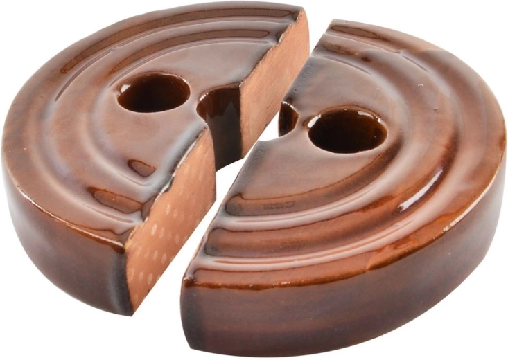 Dvodijelna izvedba s otvorima za lako umetanje