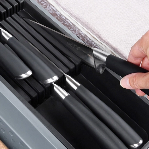 Sigurna pohrana do 9 noževa