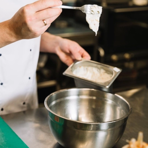 Praktična pri kuhanju i pečenju