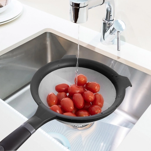 Ergonomska drška i stabilni oslonci