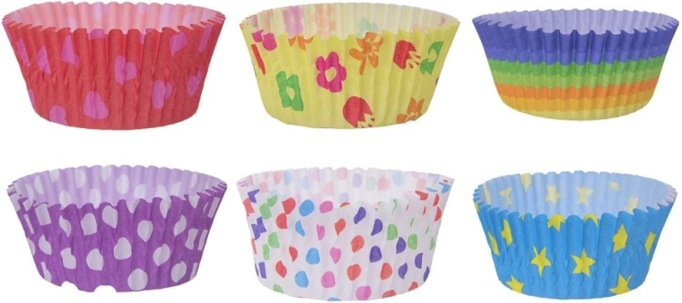 Dekorativni miks boja i uzoraka