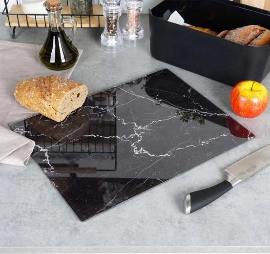 Sigurno rezanje zahvaljujući protukliznim nožicama