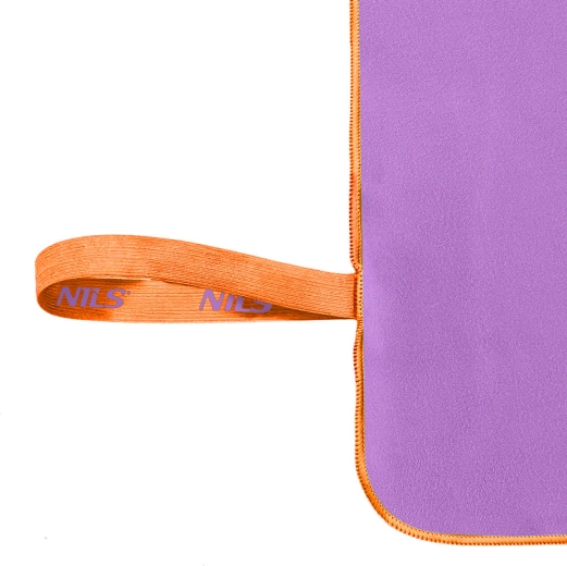 Izdržljiv obrub i praktična omčica