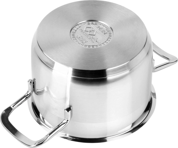 Izdržljiv nerez 18/10 za dugu trajnost