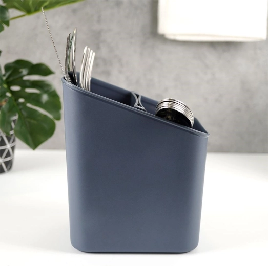 Dva pretinca sa separatorom