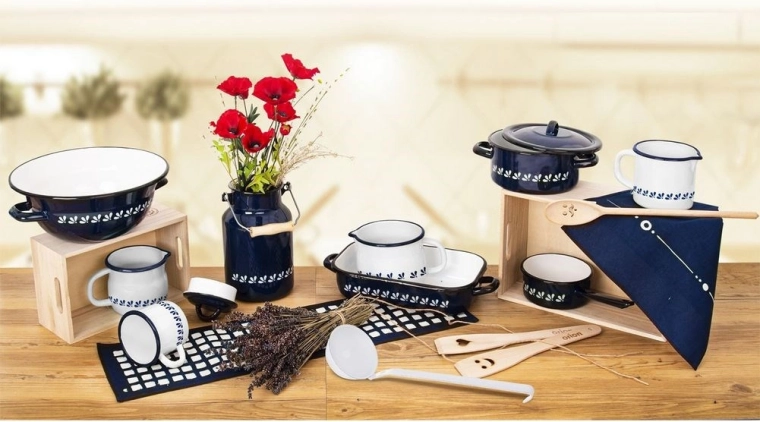 Stil dug retro dizajn za svaku kuhinju