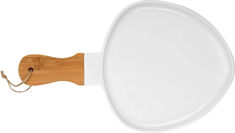 Izdržljiv porculan u elegantnoj bijeloj boji