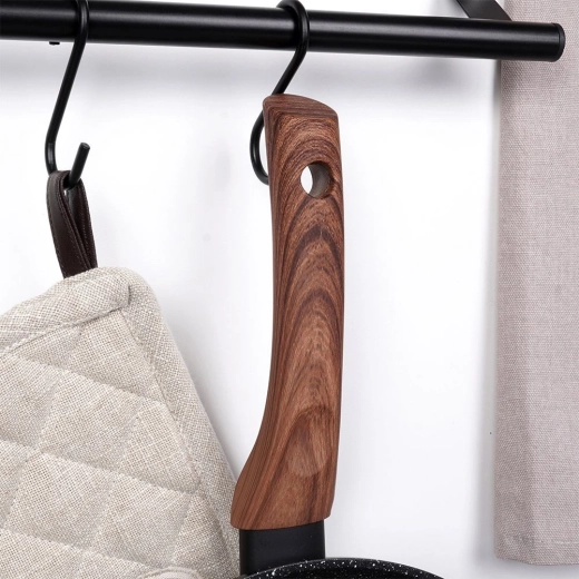 Udoban drveni izgled drške