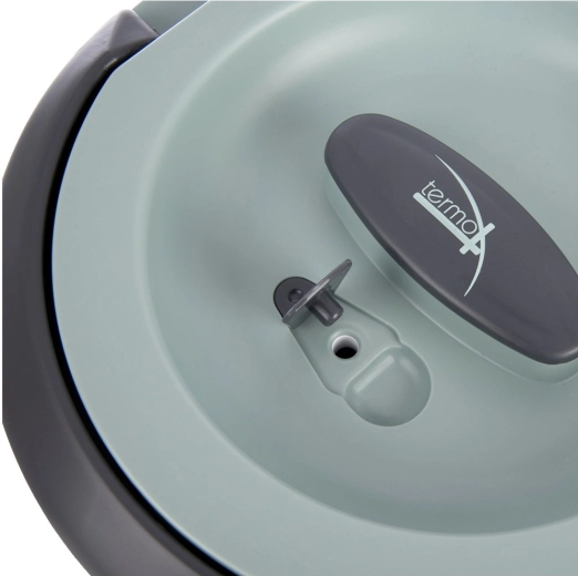 Nepropusni poklopac s ventilom za odzračivanje