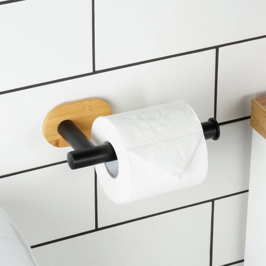 Elegantna kombinacija bambusa i crnog nehrđajućeg čelika