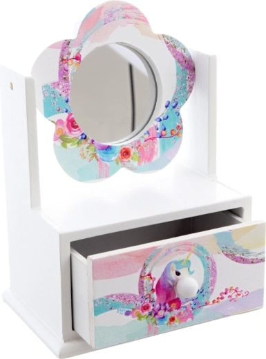 Kompaktna i stabilna drvena konstrukcija