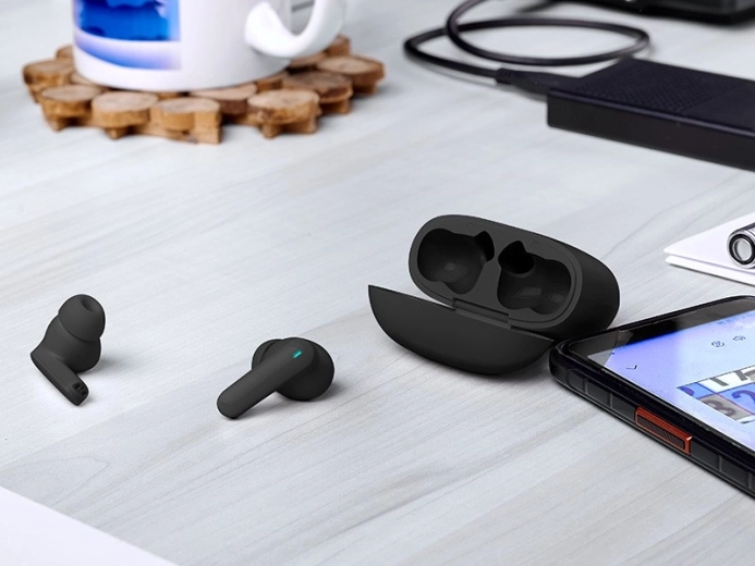 Stabilan Bluetooth 5.3 i duga autonomija