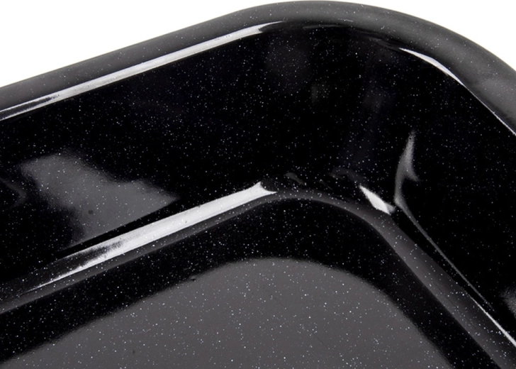 Izdržljiv emajlirani čelik za svakodnevno pečenje