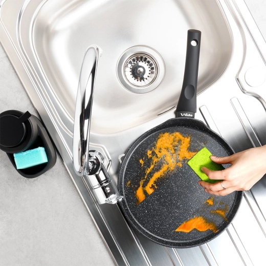 Udobna soft touch ručka i jednostavno održavanje