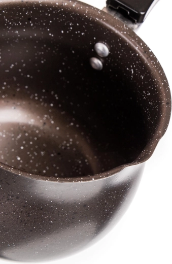 Neljepljiva površina za čist okus i jednostavno čišćenje