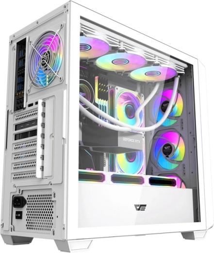 Velik prostor za snažne komponente