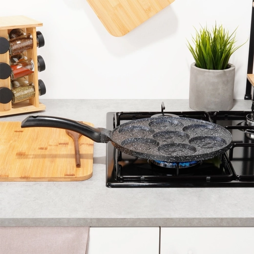 Ravnomjerno zagrijavanje i udobna drška