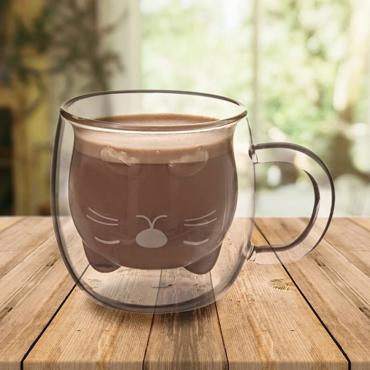 Presladak mačji dizajn koji privlači pažnju