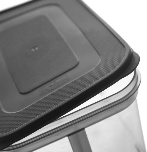 Zrakonepropustan poklopac za dulju svježinu