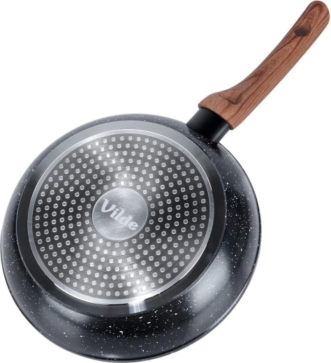 Kompatibilna sa svim vrstama štednjaka uključujući indukciju